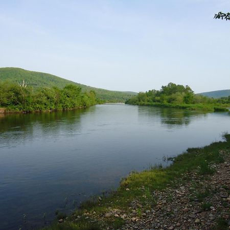 Cajun Cedar Log Cottages Margaree Forks Екстер'єр фото