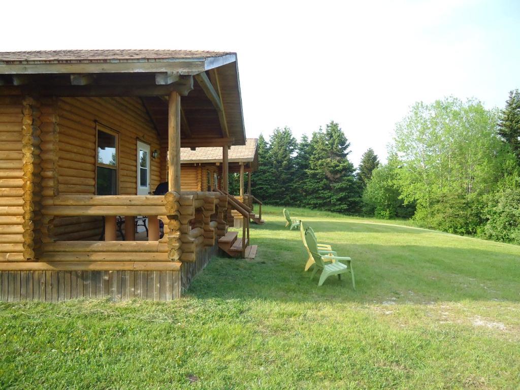 Cajun Cedar Log Cottages Margaree Forks Номер фото
