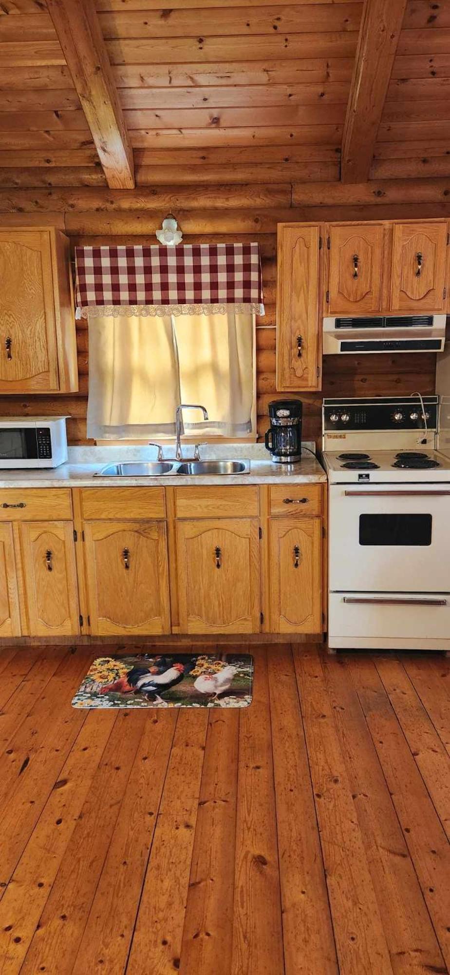 Cajun Cedar Log Cottages Margaree Forks Екстер'єр фото